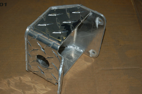 Box,4-way Receptacle Alum, aka Wiring Dog house    PN:1001128326